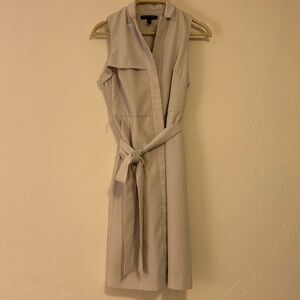 Banana Republic 00 petite bone color